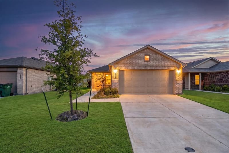 3332 Watterson Way, Crandall TX 75114