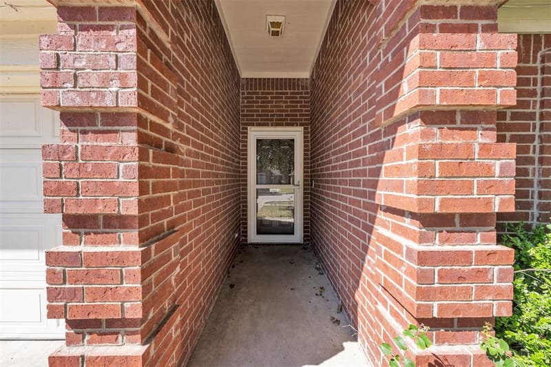1017 Aaron Drive, Burleson TX 76028 - Photo 5
