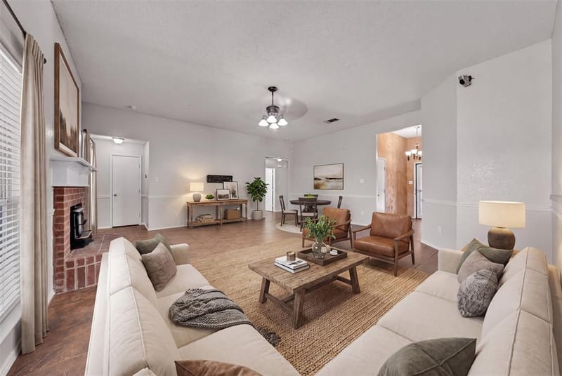 1017 Aaron Drive, Burleson TX 76028 - Photo 10