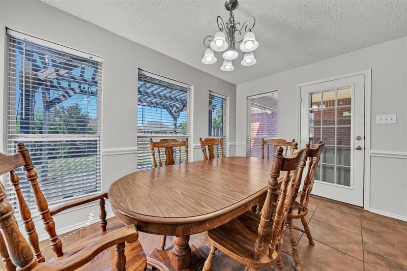 1017 Aaron Drive, Burleson TX 76028 - Photo 18