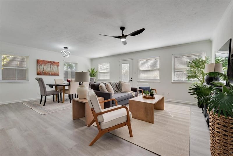 713 Kindred Lane, Richardson TX 75080