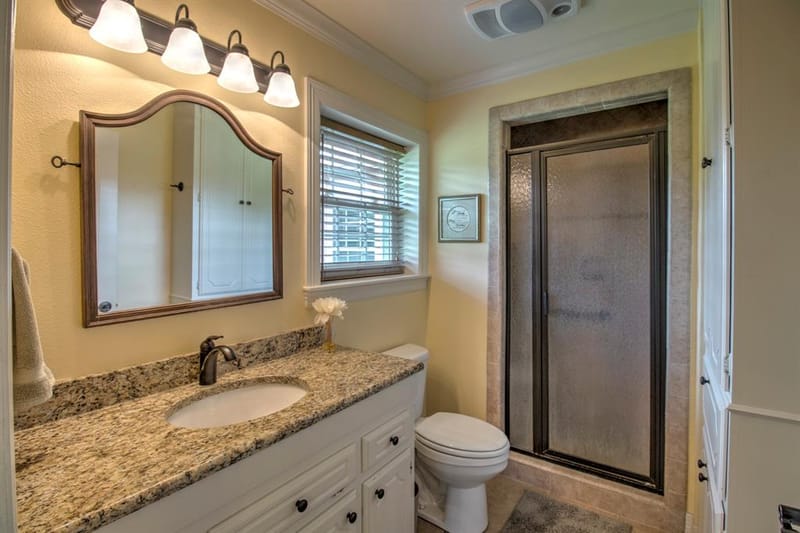 112 Sequoya Drive, Lake Kiowa TX 76240 - Photo 21