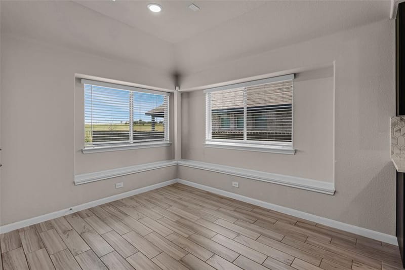921 Amberwood Drive, Godley TX 76044 - Photo 16