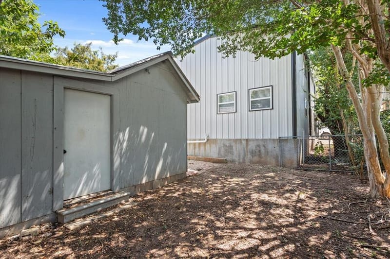 108 Private Road 127, Whitney TX 76692 - Photo 34