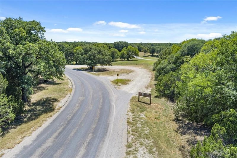 108 Private Road 127, Whitney TX 76692 - Photo 35