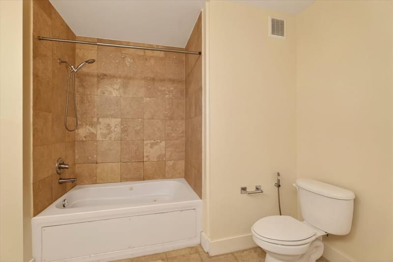5055 Addison Circle # 409, Addison TX 75001 - Photo 22