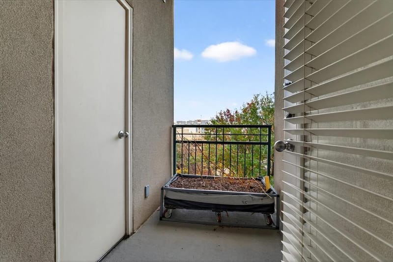 5055 Addison Circle # 409, Addison TX 75001 - Photo 24