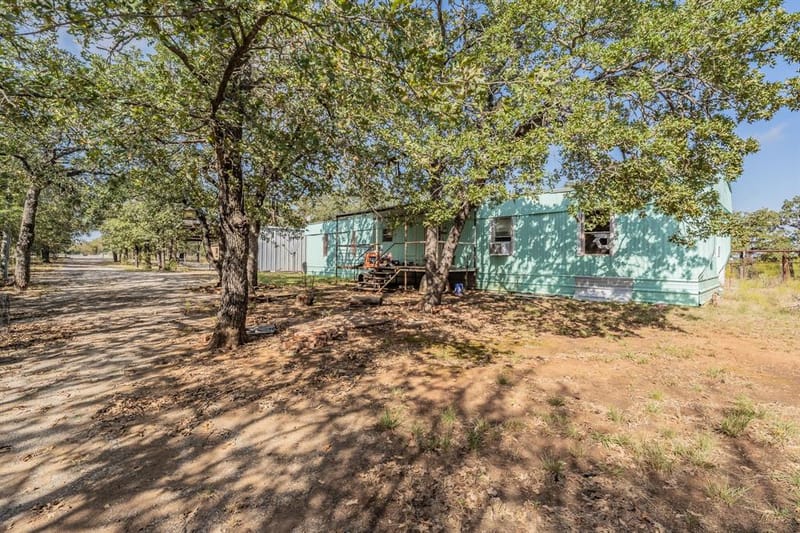 417 Wood River Road, Millsap TX 76066 - Photo 18