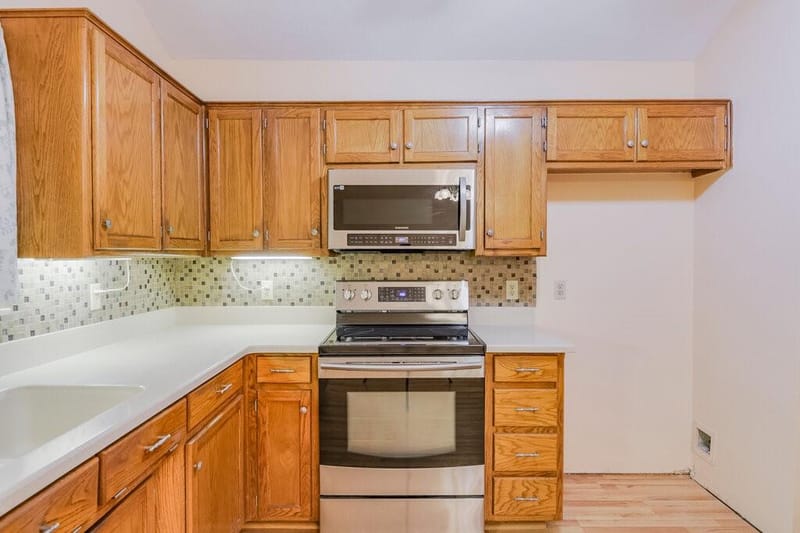 211 Faircrest Drive, Arlington TX 76018 - Photo 12