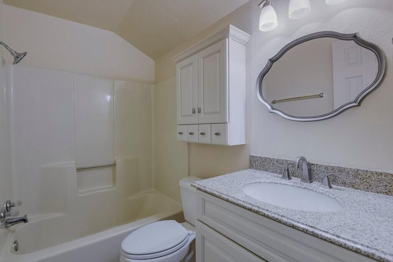211 Faircrest Drive, Arlington TX 76018 - Photo 30