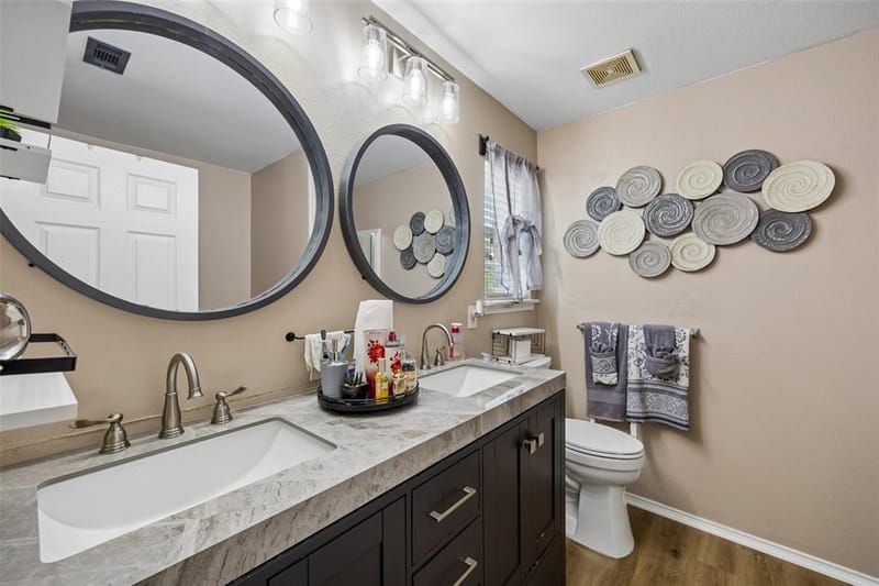 709 Bastrop Drive, Arlington TX 76002 - Photo 13
