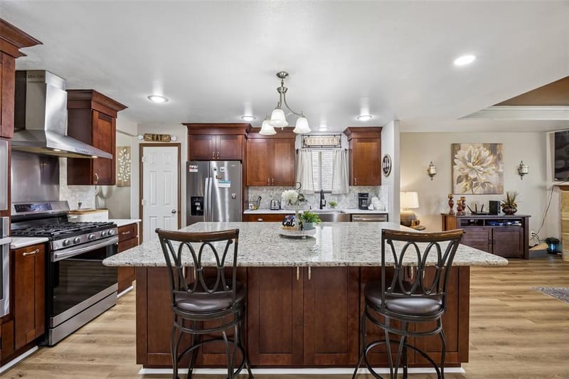 709 Bastrop Drive, Arlington TX 76002 - Photo 7