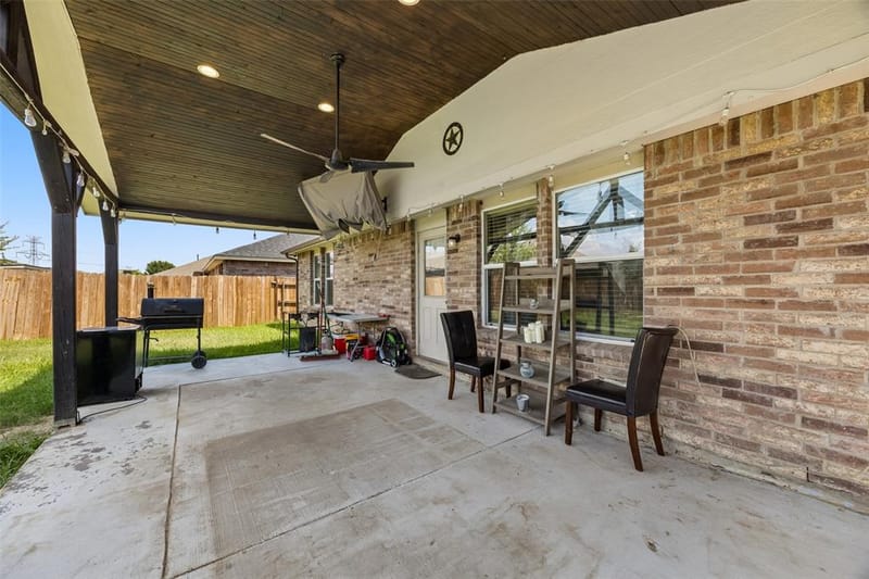 709 Bastrop Drive, Arlington TX 76002 - Photo 28