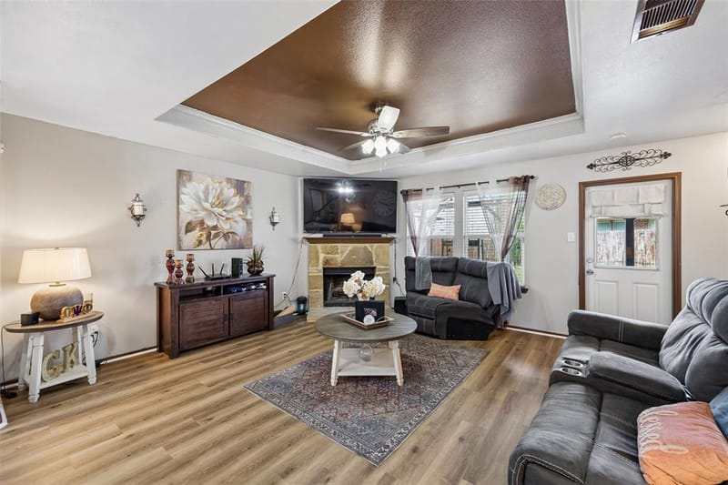 709 Bastrop Drive, Arlington TX 76002 - Photo 8