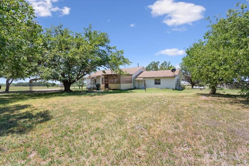 9542 Heritage Parkway, West TX 76691 - Photo 22