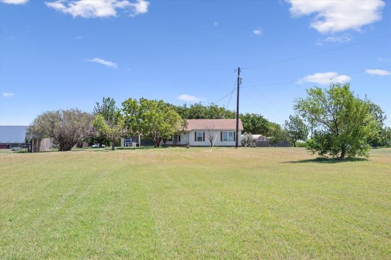 9542 Heritage Parkway, West TX 76691
