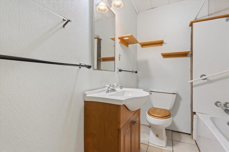 9542 Heritage Parkway, West TX 76691 - Photo 19