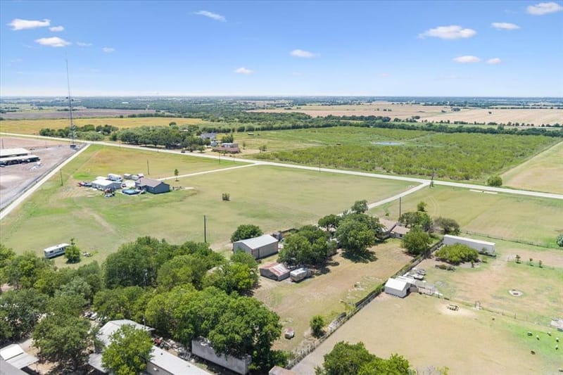 9542 Heritage Parkway, West TX 76691 - Photo 29