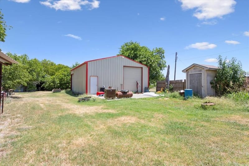 9542 Heritage Parkway, West TX 76691 - Photo 25