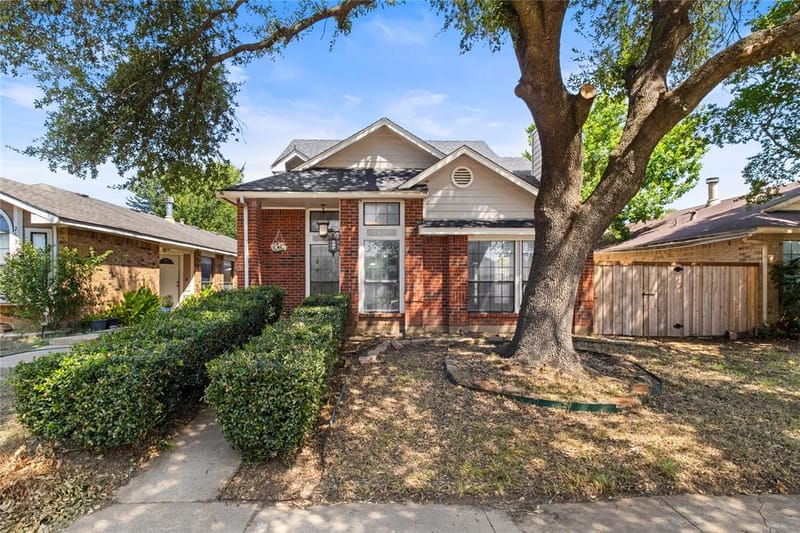 2635 Oak bend, Dallas TX 75227