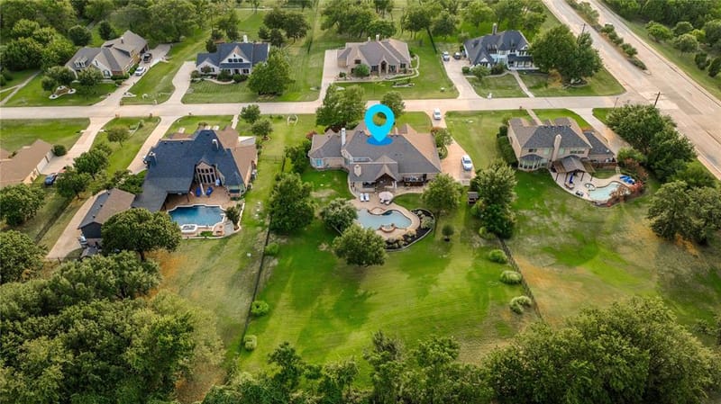324 E Carruth Lane, Double Oak TX 75077 - Photo 30