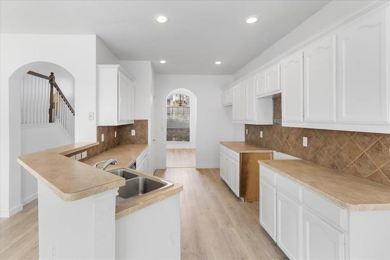 8604 Secret Forest Drive, Dallas TX 75249 - Photo 16