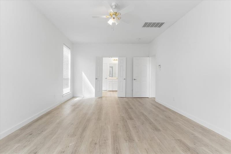 8604 Secret Forest Drive, Dallas TX 75249 - Photo 19