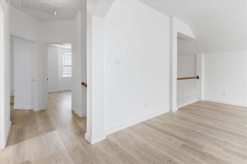 8604 Secret Forest Drive, Dallas TX 75249 - Photo 29