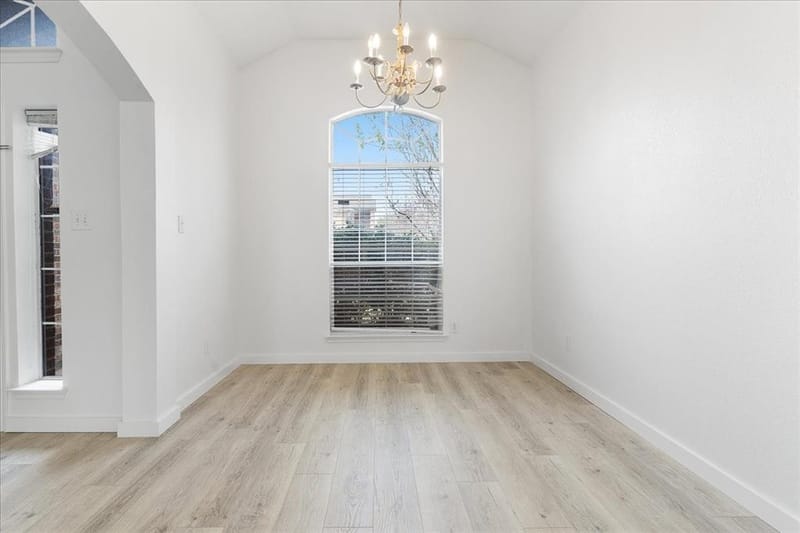 8604 Secret Forest Drive, Dallas TX 75249 - Photo 8