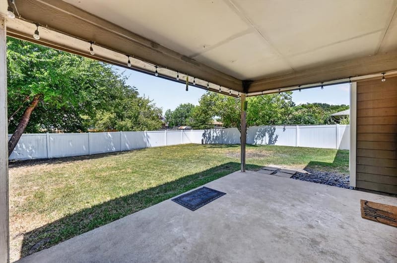7717 Dove Court, Watauga TX 76148 - Photo 22