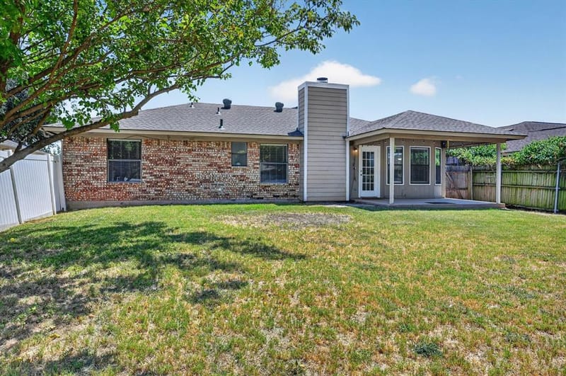 7717 Dove Court, Watauga TX 76148 - Photo 21