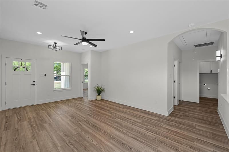 308 Mark Street, Hillsboro TX 76645 - Photo 6