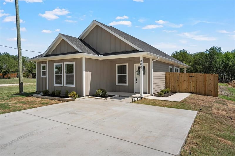 308 Mark Street, Hillsboro TX 76645 - Photo 26