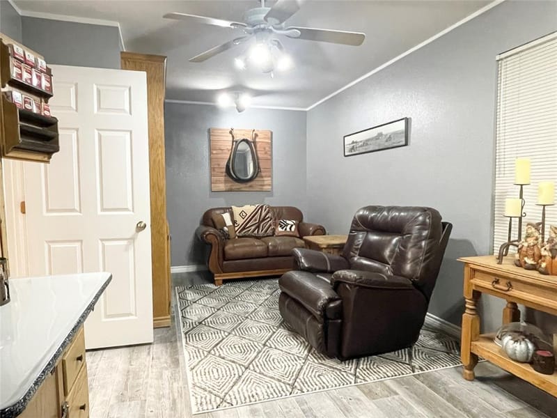 634 Maplewood Drive, Stephenville TX 76401 - Photo 13
