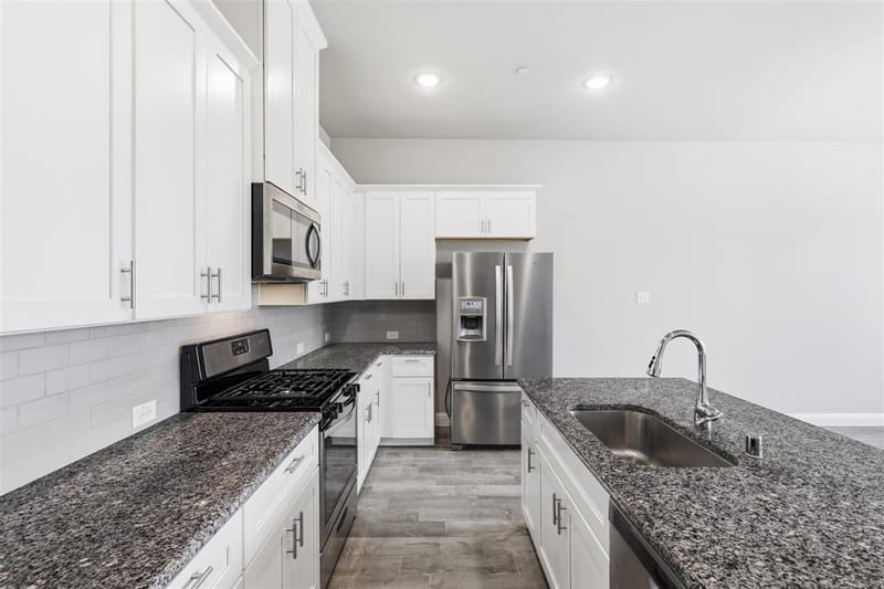 1587 Wittington Place, Farmers Branch TX 75234 - Photo 6