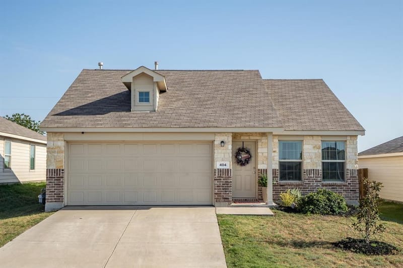 404 Ranchito Pass, Fort Worth TX 76052