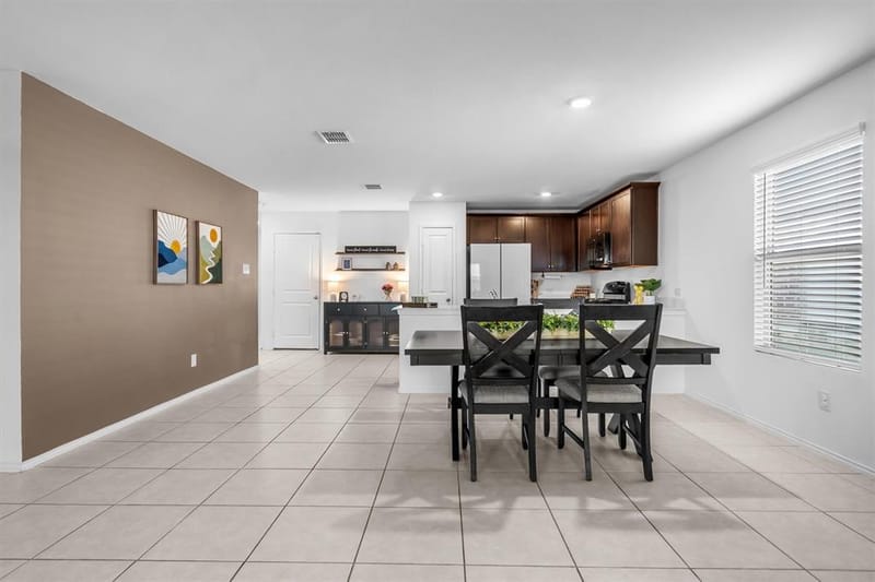 404 Ranchito Pass, Fort Worth TX 76052 - Photo 9