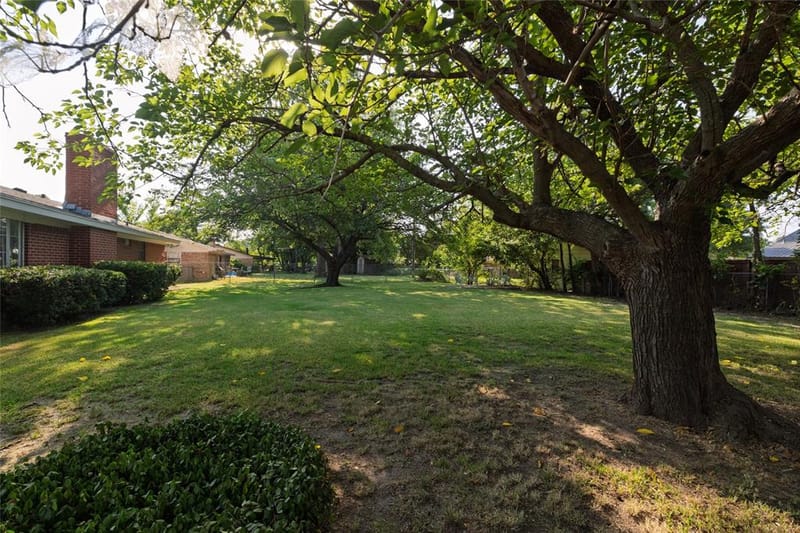 2002 Redbud Road, Gainesville TX 76240 - Photo 36