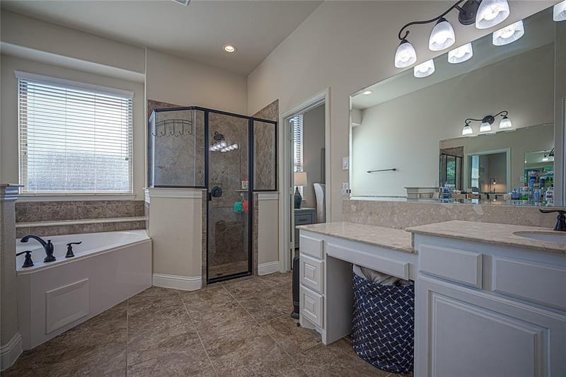 5106 Shelter Point Court, Mansfield TX 76063 - Photo 13