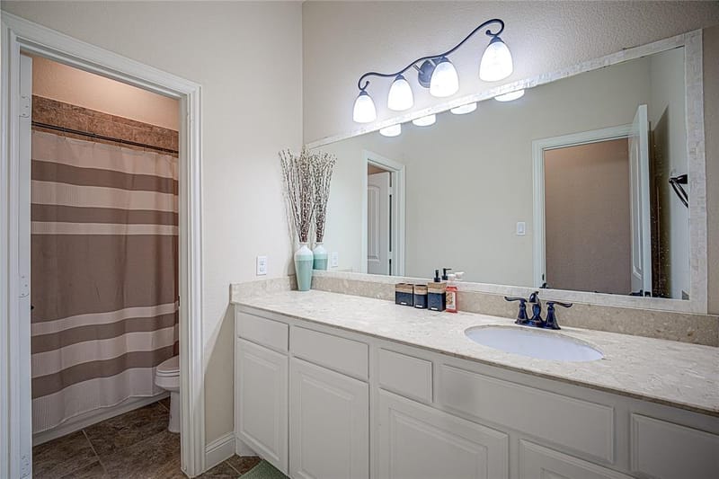 5106 Shelter Point Court, Mansfield TX 76063 - Photo 17