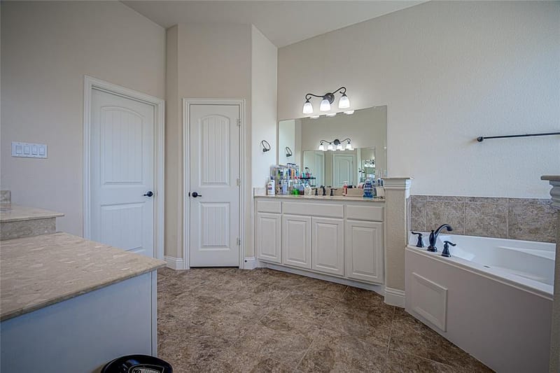 5106 Shelter Point Court, Mansfield TX 76063 - Photo 12