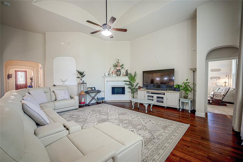 5106 Shelter Point Court, Mansfield TX 76063 - Photo 3