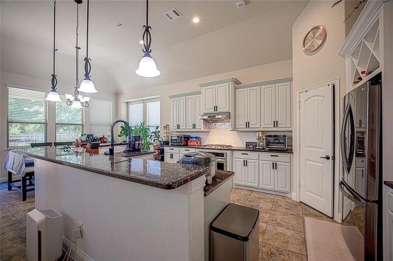 5106 Shelter Point Court, Mansfield TX 76063 - Photo 9