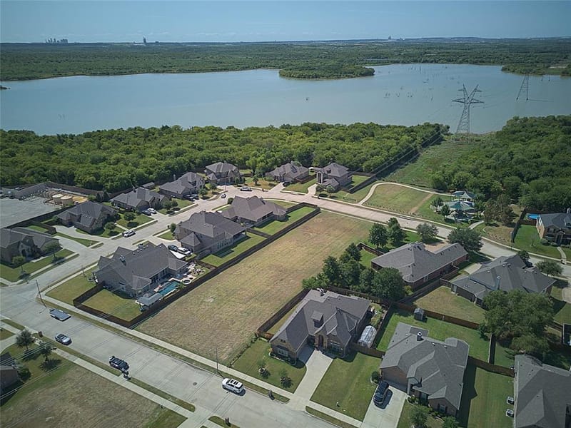 5106 Shelter Point Court, Mansfield TX 76063 - Photo 33