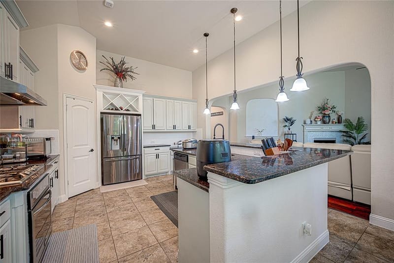 5106 Shelter Point Court, Mansfield TX 76063 - Photo 8