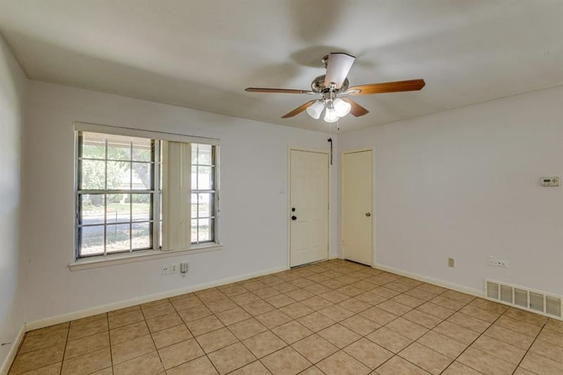 337 Langley Avenue, Everman TX 76140 - Photo 6