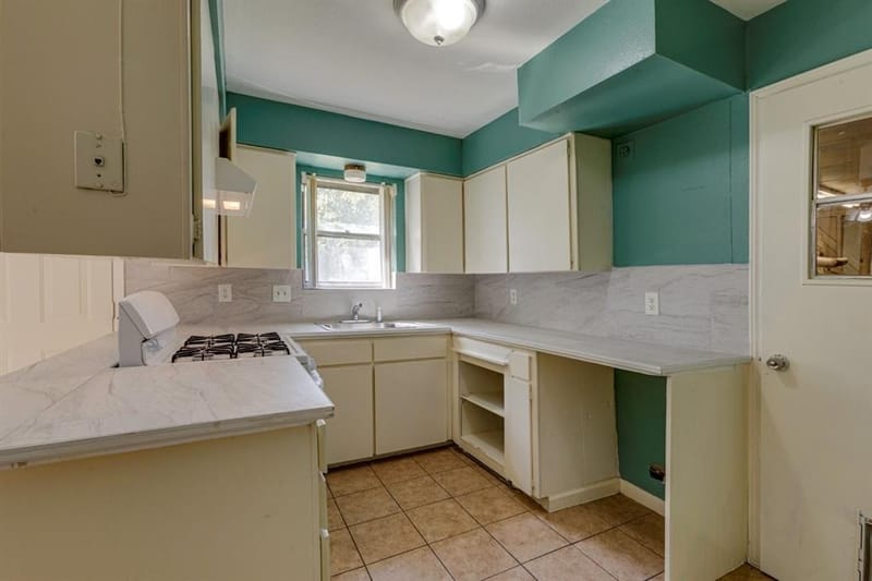 337 Langley Avenue, Everman TX 76140 - Photo 10