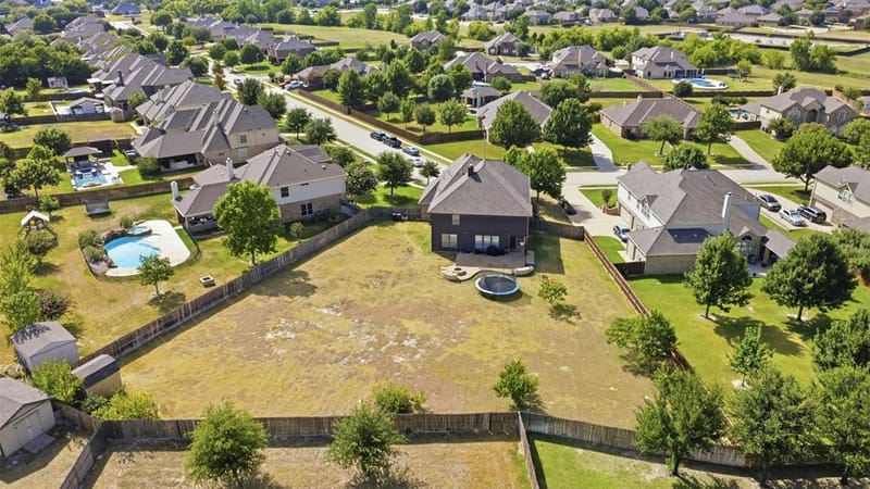 1517 Fence Post Drive, Fort Worth TX 76052 - Photo 32