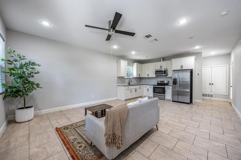 809 Haynes Avenue, Fort Worth TX 76103 - Photo 29