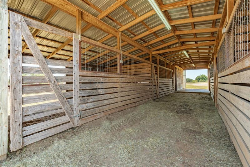 100 - A County Road 519, Stephenville TX 76401 - Photo 9